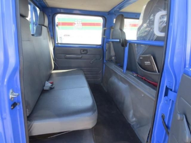 ISUZU ELF 2015 Image 31