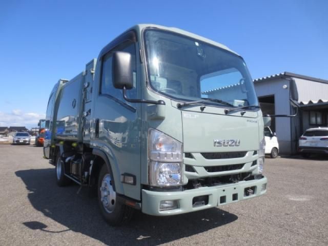 ISUZU ELF 2017 Image 31