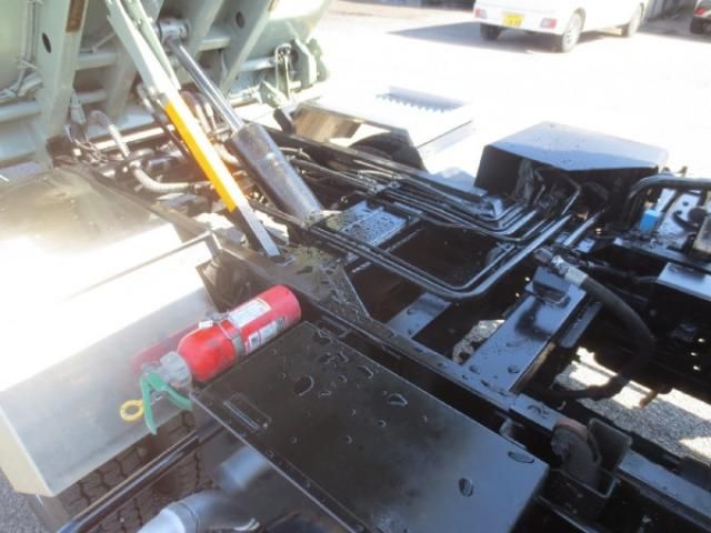 ISUZU ELF 2017 Image 31