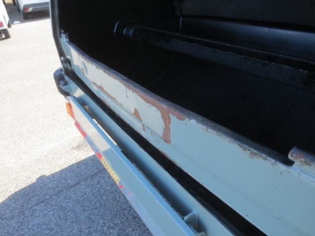 ISUZU ELF 2017 Image 31