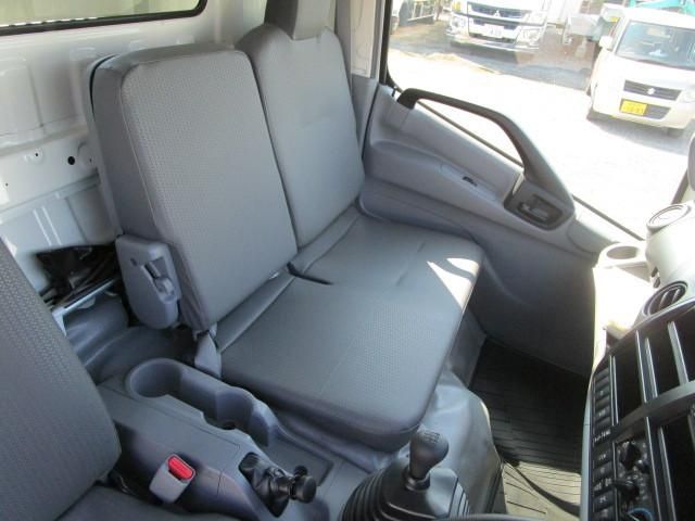 HINO DUTRO 2025 Image 31