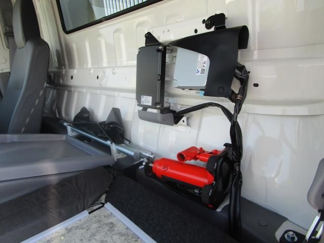 HINO DUTRO 2025 Image 31