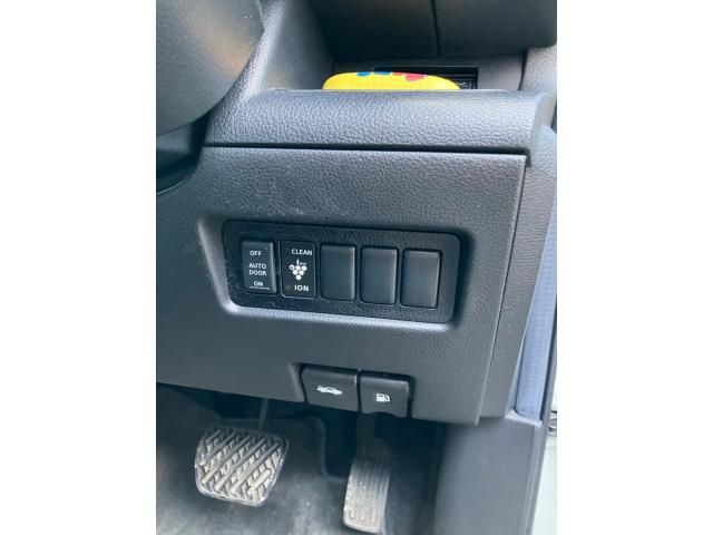 NISSAN SERENA  WG 2010 Image 31