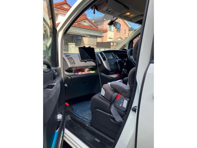 NISSAN SERENA  WG 2010 Image 31