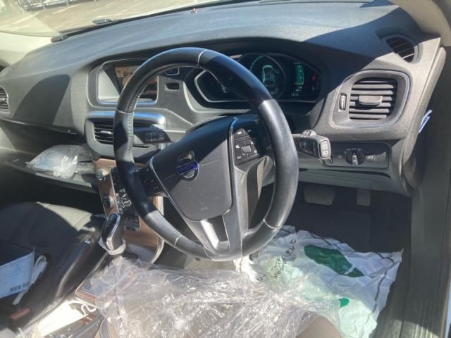 VOLVO V40 CROSS COUN 2013 Image 31