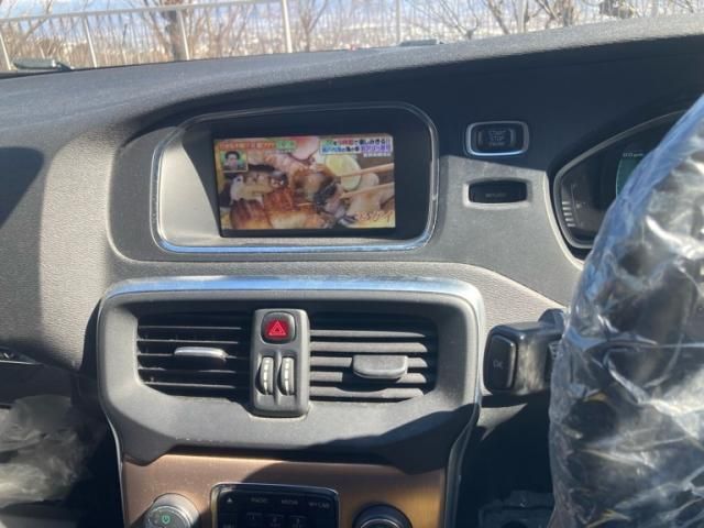 VOLVO V40 CROSS COUN 2013 Image 31