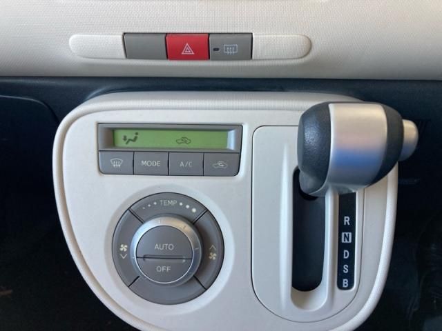 DAIHATSU MIRA COCOA 4WD 2013 Image 31