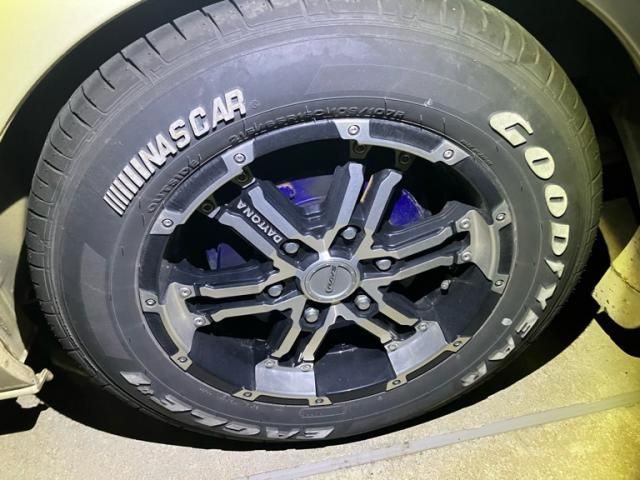 TOYOTA HIACE VAN 2WD 2011 Image 31