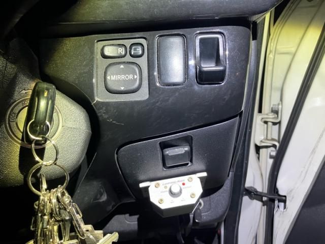 TOYOTA HIACE VAN 2WD 2011 Image 31