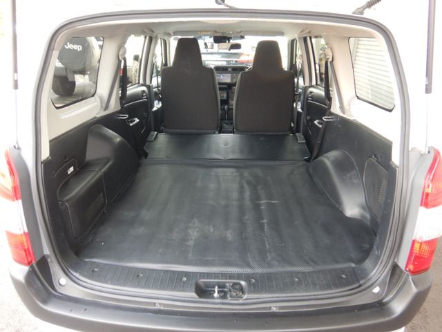 TOYOTA PROBOX VAN HYBRID 2020 Image 31