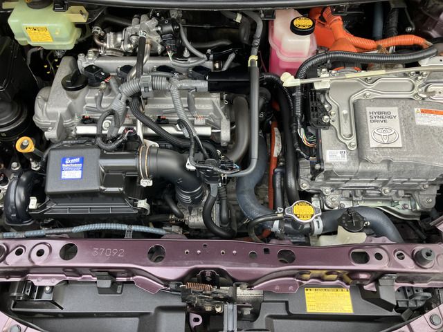 TOYOTA AQUA 2014 Image 31