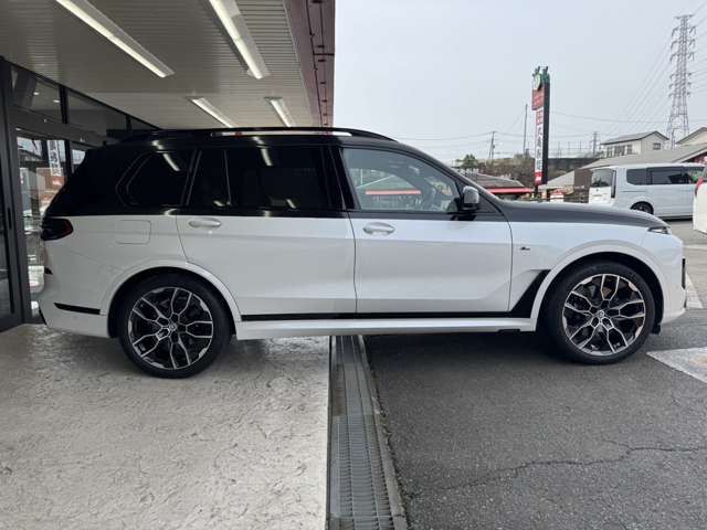 BMW X7 2023 Image 31