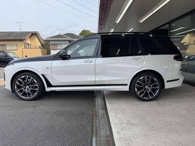 BMW X7 2023 Image 31