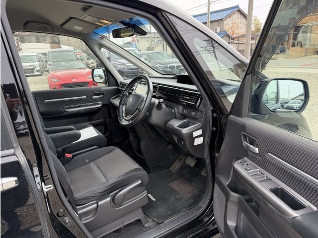 HONDA STEPWAGON SPADA 2015 Image 31