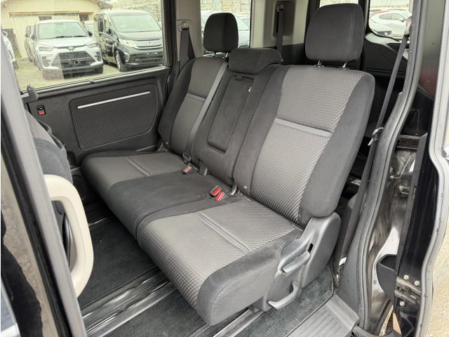 HONDA STEPWAGON SPADA 2015 Image 31