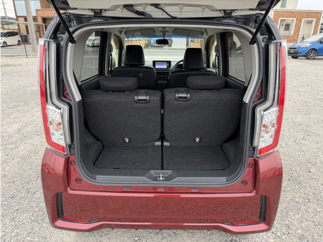 DAIHATSU MOVE CUSTOM 2015 Image 31