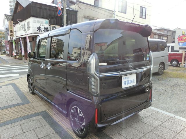 HONDA N BOX CUSTOM 2018 Image 31