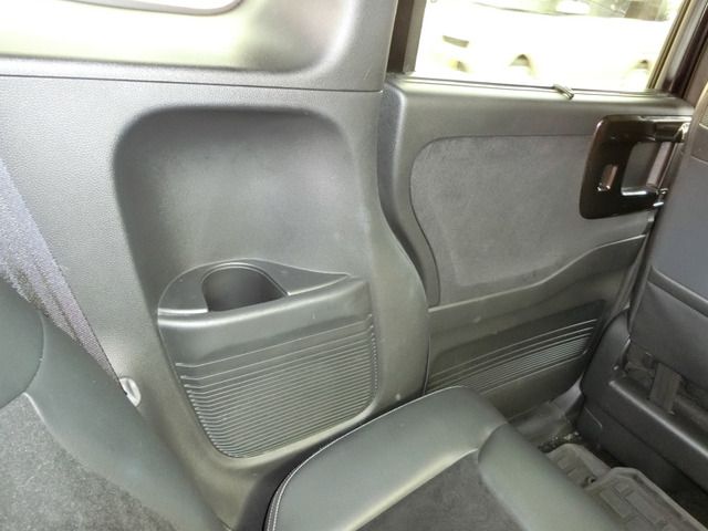 HONDA N BOX CUSTOM 2018 Image 31