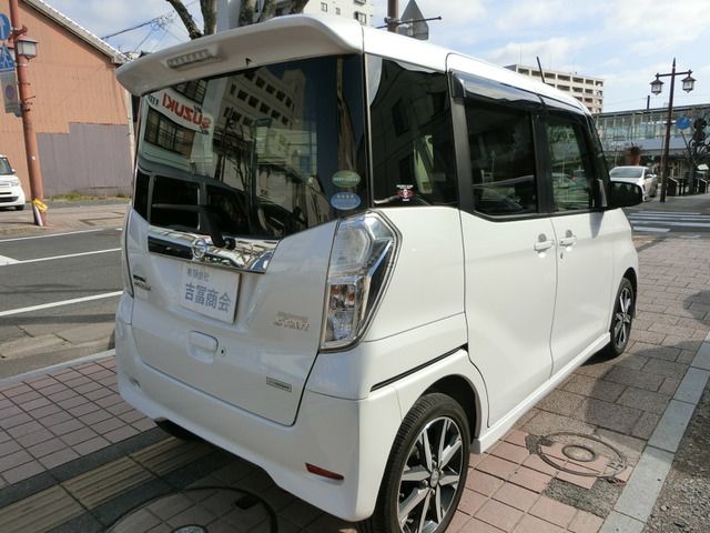 NISSAN DAYZ ROOX 2017 Image 31