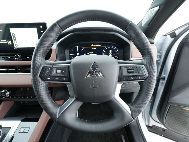 MITSUBISHI OUTLANDER PHEV 2025 Image 31
