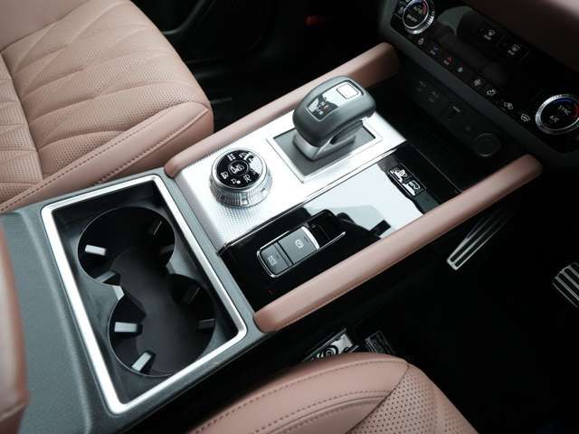 MITSUBISHI OUTLANDER PHEV 2025 Image 31