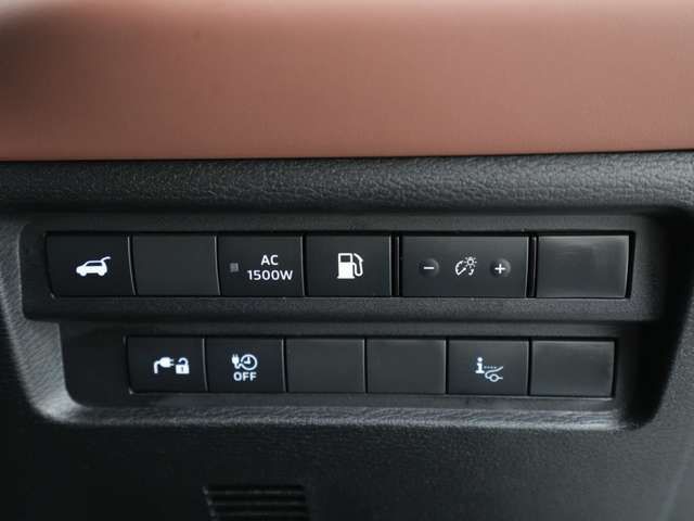 MITSUBISHI OUTLANDER PHEV 2025 Image 31