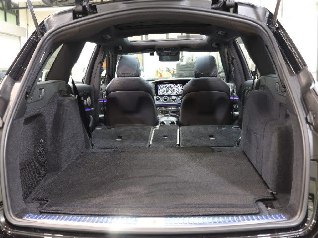 MERCEDES BENZ E CLAS 2020 Image 31