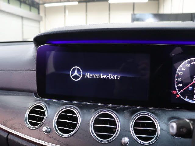 MERCEDES BENZ E CLAS 2020 Image 31