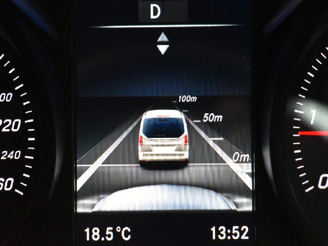 MERCEDES BENZ V CLAS 2017 Image 31