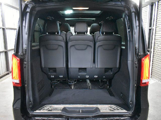 MERCEDES BENZ V CLAS 2017 Image 31