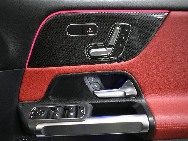 MERCEDES BENZ MERCEDES AMG GLB CLA 2022 Image 31