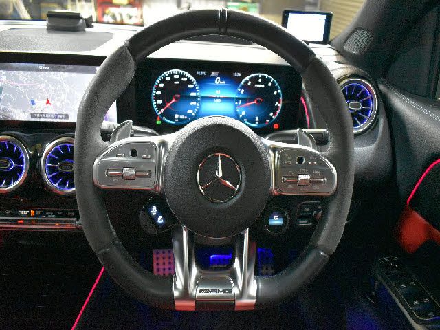 MERCEDES BENZ MERCEDES AMG GLB CLA 2022 Image 31