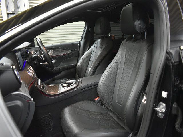 MERCEDES BENZ CLS CL 2018 Image 31