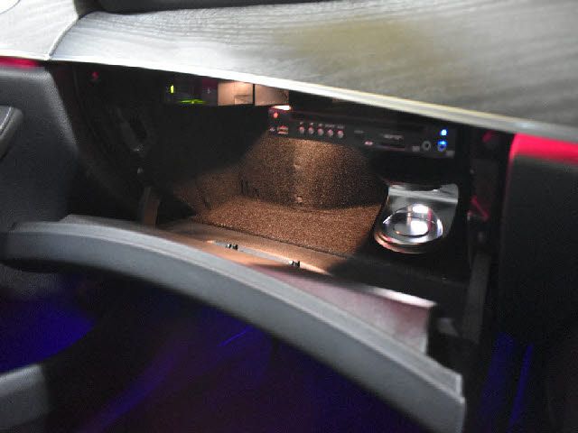 MERCEDES BENZ CLS CL 2018 Image 31