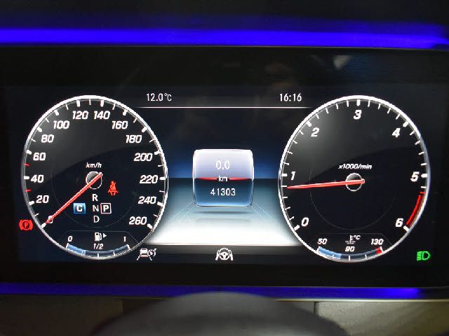 MERCEDES BENZ CLS CL 2018 Image 31