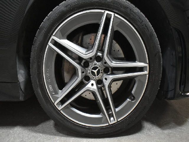 MERCEDES BENZ CLS CL 2018 Image 31