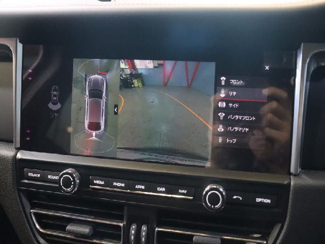 PORSCHE MACAN 2020 Image 31