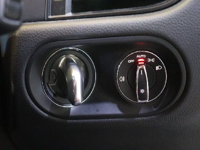 PORSCHE MACAN 2020 Image 31