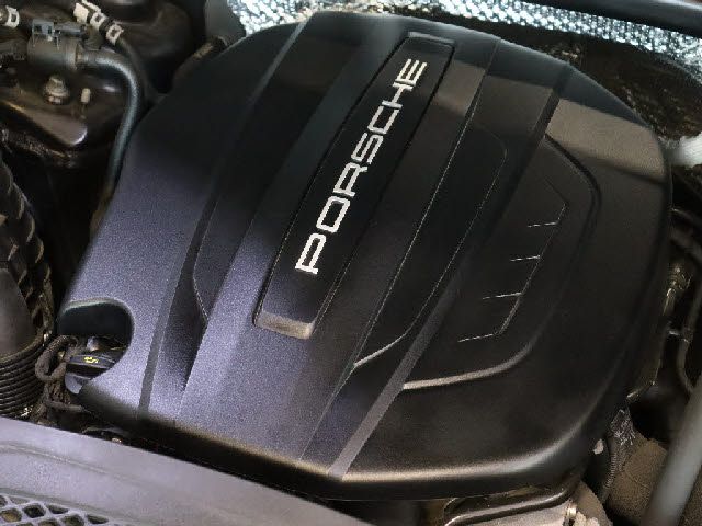 PORSCHE MACAN 2020 Image 31