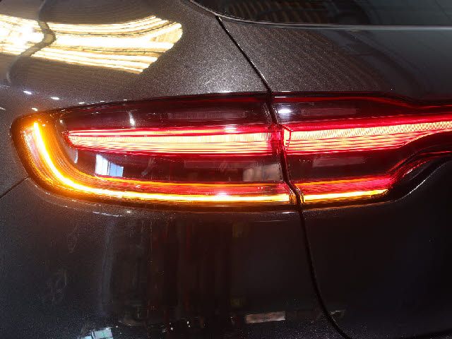 PORSCHE MACAN 2020 Image 31