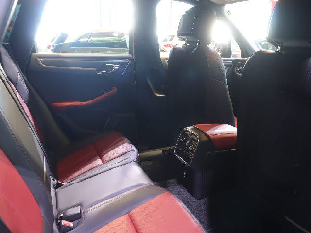 PORSCHE MACAN 2020 Image 31