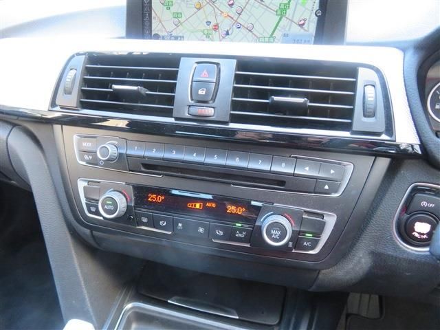 BMW 3SERIES SEDAN 2015 Image 31