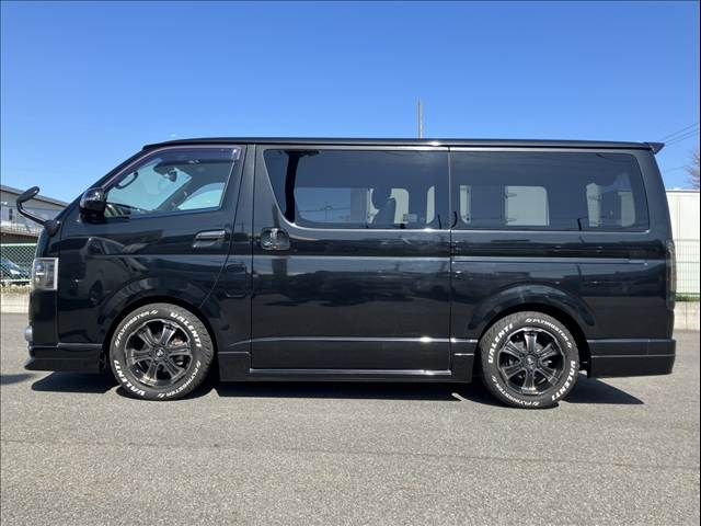 TOYOTA HIACE VAN 2WD 2020 Image 31