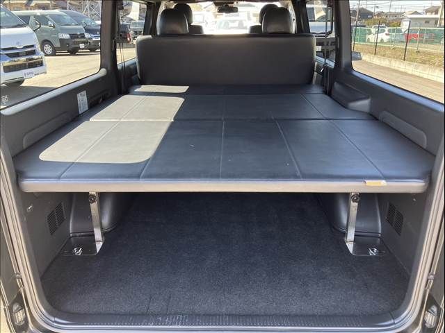 TOYOTA HIACE VAN 2WD 2020 Image 31