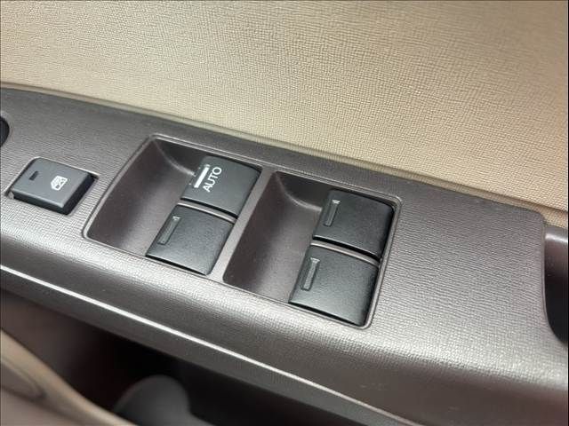 HONDA N-ONE 2013 Image 31