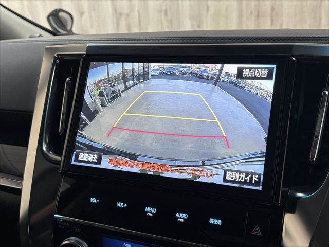 TOYOTA ALPHARD HYBRID 4WD 2017 Image 31