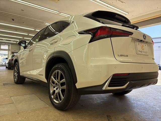 TOYOTA LEXUS NX300H 2020 Image 31
