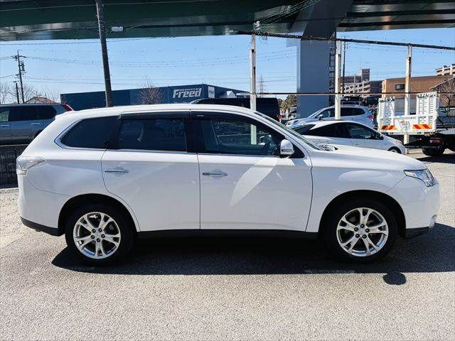 MITSUBISHI OUTLANDER 4WD 2013 Image 31