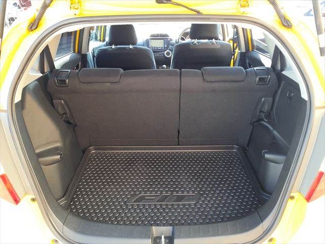 HONDA FIT 2009 Image 31