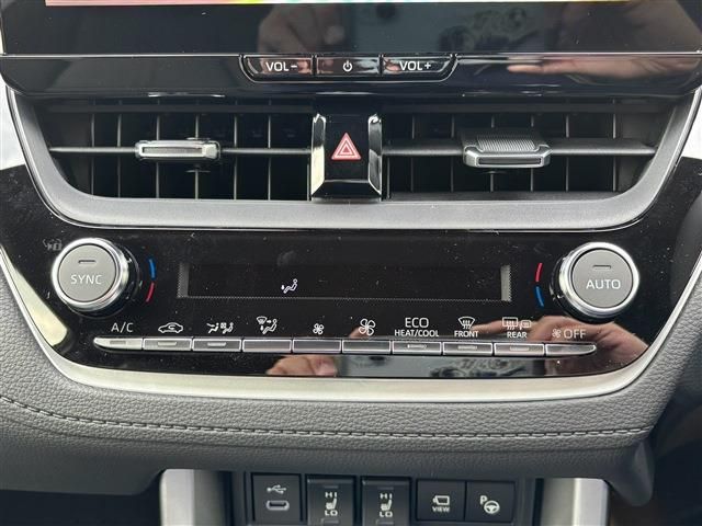 TOYOTA COROLLA CROSS HYBRID 2025 Image 31